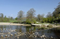 Bolton Abbey Grounds Wallpaper