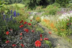 Sleightholmedale Lodge Garden, Fadmoor, North Yorkshire Wallpaper
