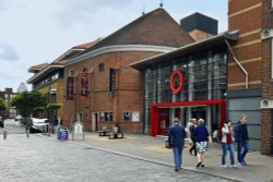 The Globe Theatre, London Wallpaper