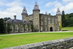 Newton House, Llandeilo Wallpaper