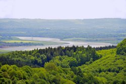 View of River Severn  from Plump Hill near Mitcheldean Wallpaper