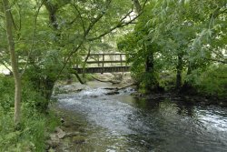 The River Dove in Dovedale Wallpaper