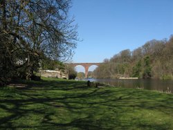 The Railway Viaduct over the River Eden, Wetheral,Cumbria Wallpaper