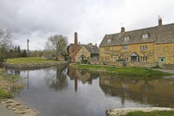 Lower Slaughter Wallpaper