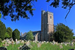 East Budleigh Church and graveyard Wallpaper