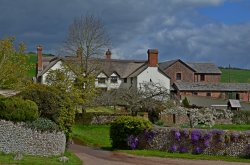 Hayes Barton Wallpaper