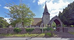 Church of St. Peter & St. Paul, Newnham Wallpaper