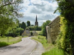 Approaching the Village of Bulwick, Northamptonshire. Wallpaper