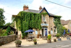 The Rose & Crown Inn, Lea, Wiltshire 2019 Wallpaper