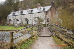 Cottage by the river Wallpaper