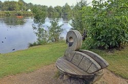 Leybourne Lakes Country Park Wallpaper