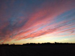 Sunset across Furze Platt fields, Maidenhead Wallpaper