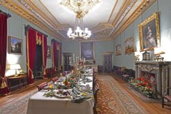 Wimpole Hall Dining Room Wallpaper