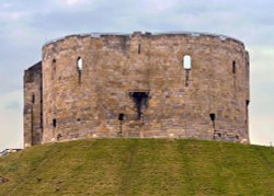 Clifford's Tower, York Wallpaper