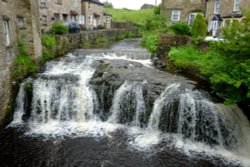 Hawes village and river Ure Wallpaper