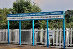 Station Sign Llanfairpwllgwyngyll Wallpaper