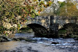 Skelwith  Bridge over River Brathay Wallpaper