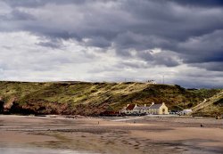 Beach at Saltburn-by-the-Sea Wallpaper