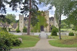Hever castle Wallpaper