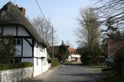 Main Road, East Hagbourne Wallpaper