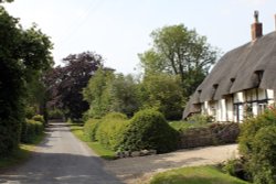 Period thatched cottage in Waterstock