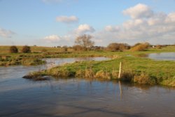 The River Cherwell in flood near Somerton Wallpaper