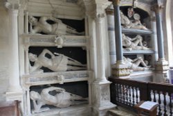 The Fettiplace monuments in St. Mary's Church, Swinbrook Wallpaper