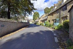 Snowshill Village Wallpaper