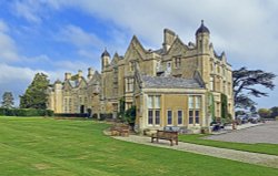 Dumbleton Hall Wallpaper