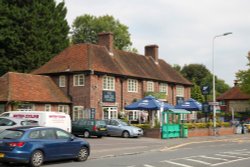 The Angel Inn, Woolhampton Wallpaper