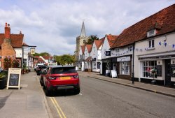 Chobham High Street View Wallpaper