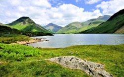Wast Water View North to Yewbarrow, Great Gable and Scafell in the Lake District Wallpaper