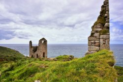 Derelict Tin Mines at Botallack in Cornwall Wallpaper