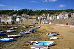 Mousehole Harbour at Low Tide Wallpaper