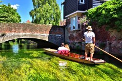 While in Canterbury You Can Also Take a Punt on the Great Stour Wallpaper