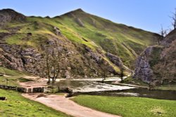 Dovedale View with Gate Wallpaper