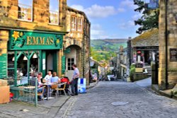 Emma's Café & View Down West Lane, Haworth Wallpaper