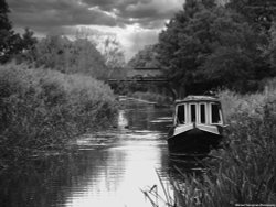 Slough Grand Union Canal Wallpaper