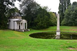 The Ionic Temple and Obelisk at Chiswick House Wallpaper