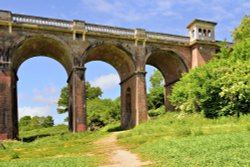 The Northern End of the Ouse Valley Viaduct in Sussex Wallpaper