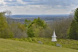 Riverhill Malayan Garden in Sevenoaks Wallpaper