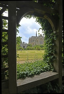 Arundel Castle Garden
