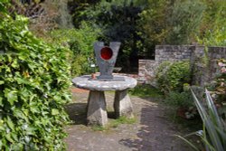 Borde Hill Garden Wallpaper