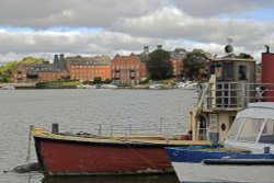 Oulton Broad Wallpaper