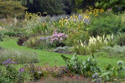 Bressingham Gardens Wallpaper