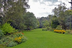 Bressingham Gardens Wallpaper