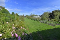 Goodnestone Park Garden Wallpaper