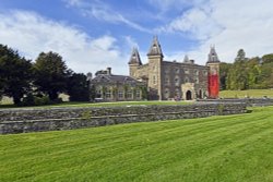 Newton House, Dinefwr Wallpaper