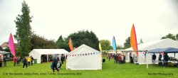 H.M The Queens Jubilee Party, Acton Turville, Gloucestershire 2022 Wallpaper