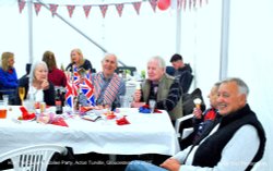 H.M The Queens Jubilee Party, Acton Turville, Gloucestershire 2022 Wallpaper